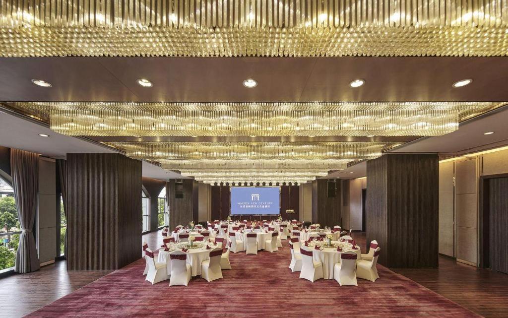 Maison New Century Hotel Dongguan Dongguan  Exterior foto